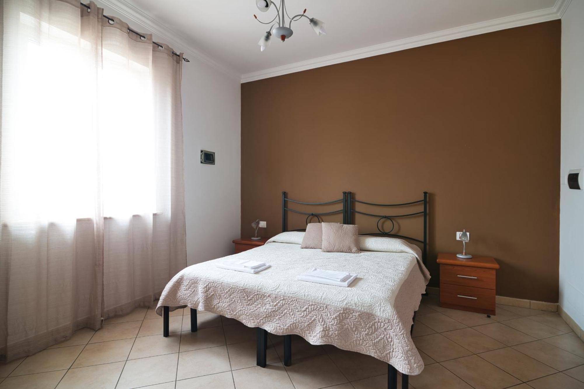 Отель La Casa Degli Artisti 1 Неттуно Экстерьер фото