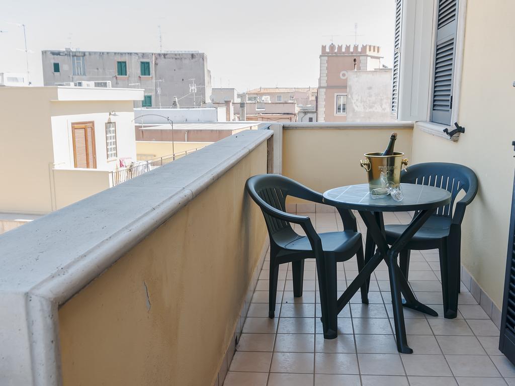 Отель La Casa Degli Artisti 1 Неттуно Номер фото